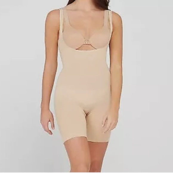 Assets By Spanx Other - Spanx Assets Women's Bodysuit Bustless in Nude Tan Mid thigh sz Small